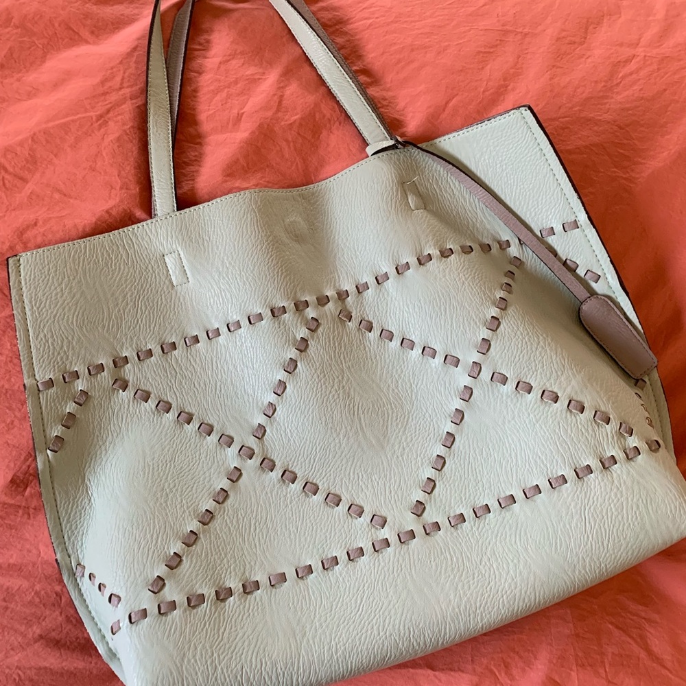 Street Level Reversible Tote